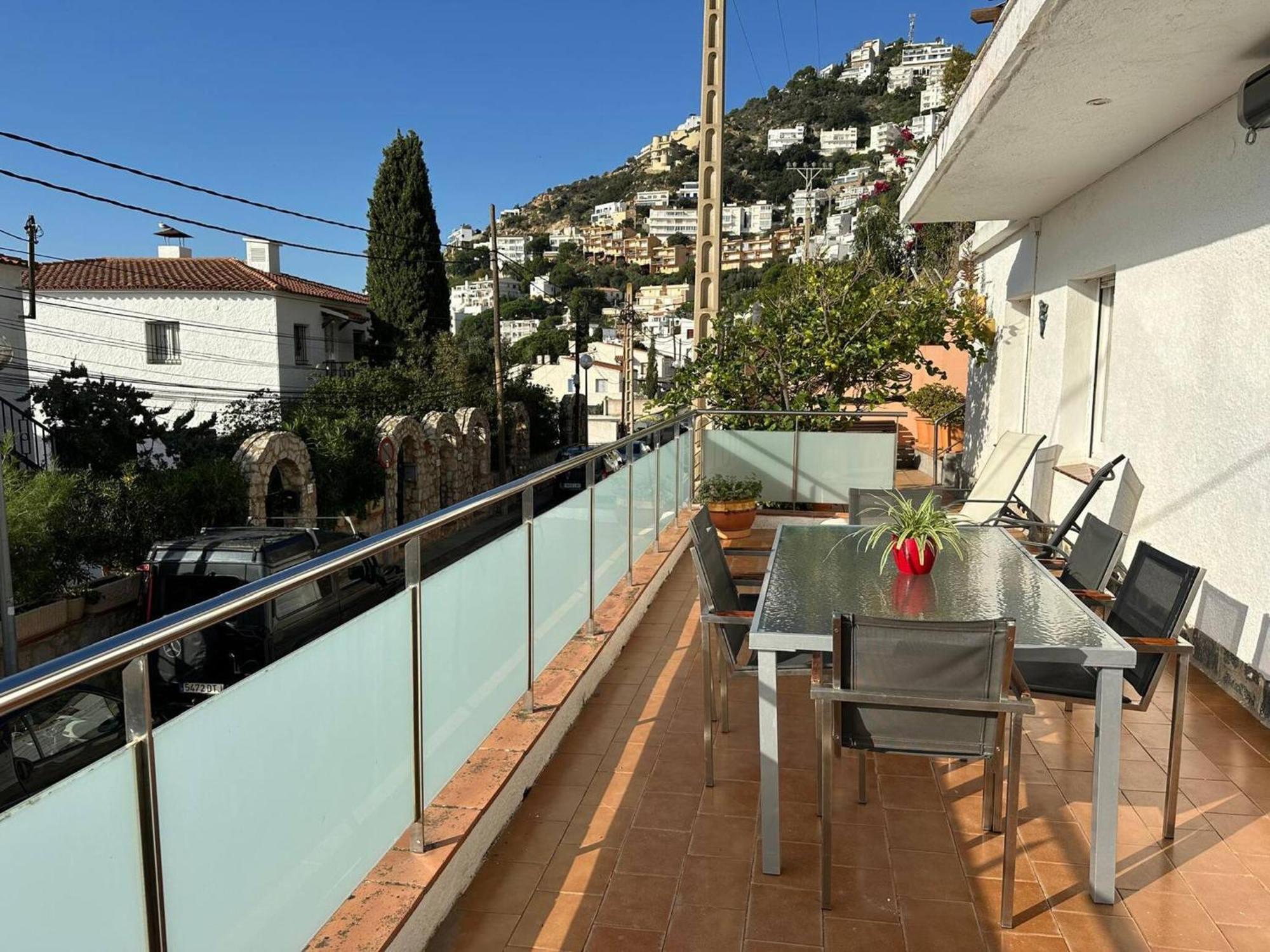 Bonito Cerca De La Playa Con Gran Terraza Av-04 *